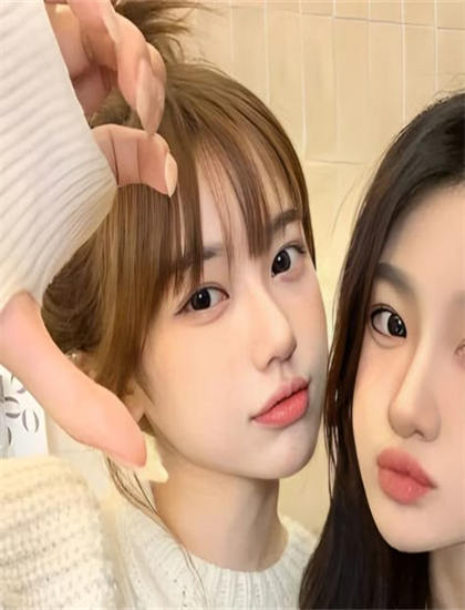 快穿文攻略高冷老师h_日本A片被多人轮流内射_photoshopcs2v9.0绿色中文版